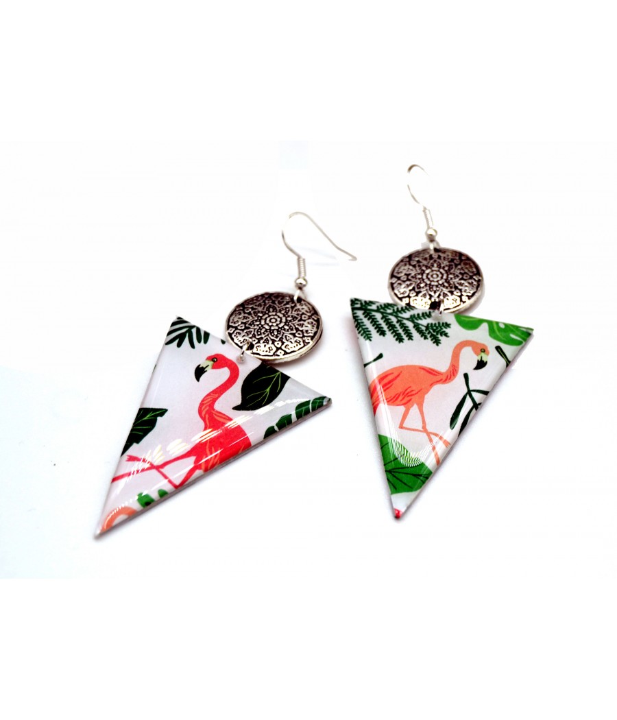 Boucles d'oreilles triangulaires flamands rose