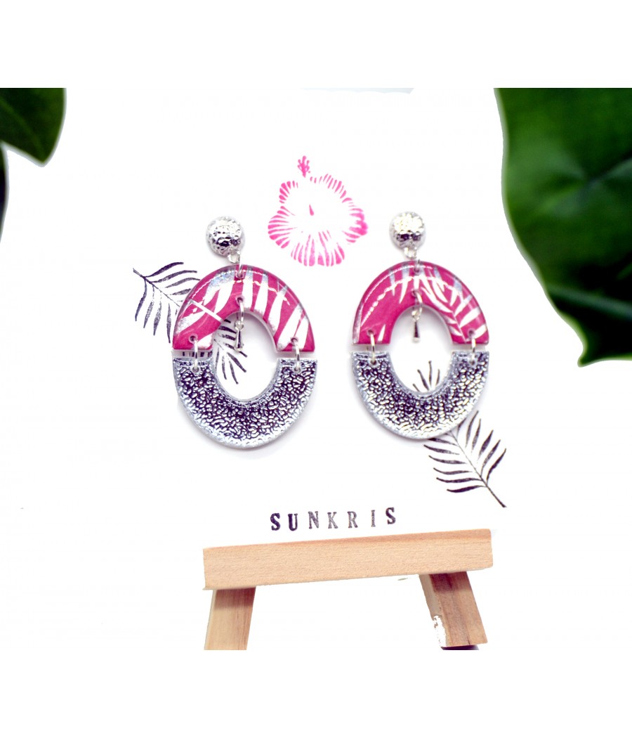 Grande boucles d'oreilles avec deux arcs opposes