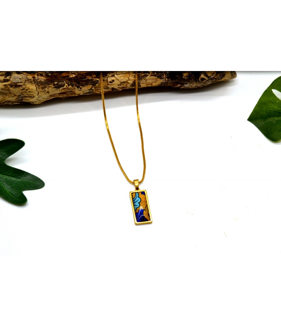 Collier doré et pendentif fleurs wax jaune bleu turquoise