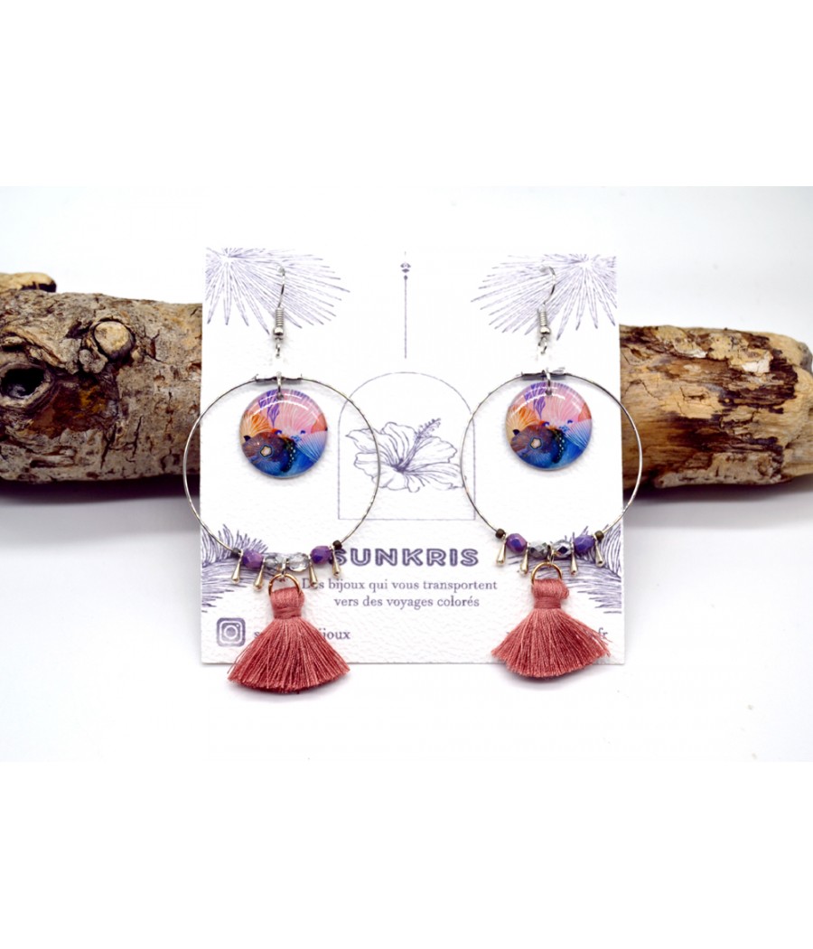 Boucles d'oreilles créoles en résine : Motifs fleurs d'aquarelle et perles