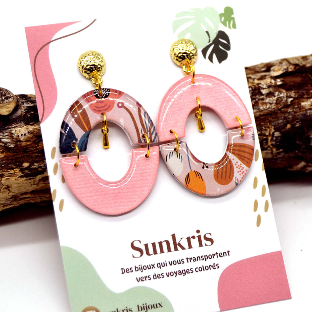 Boucles d'oreilles asymétriques roses