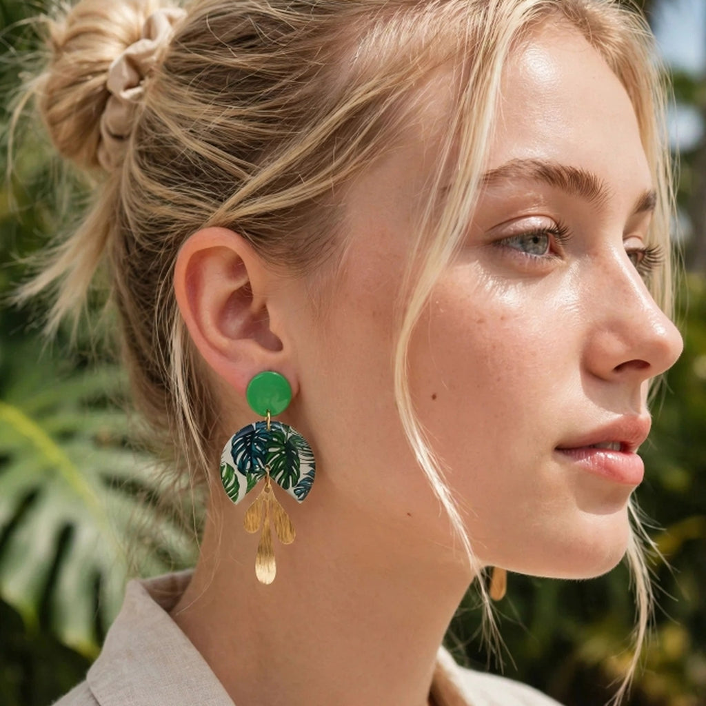 Boucles d'oreilles camembert monstera doré