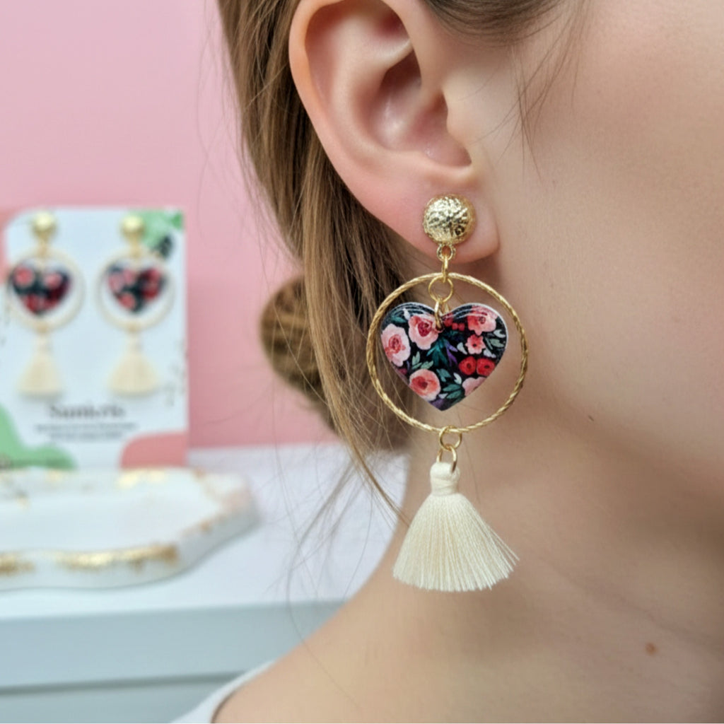 Boucles d'oreilles cœur pompon fleur