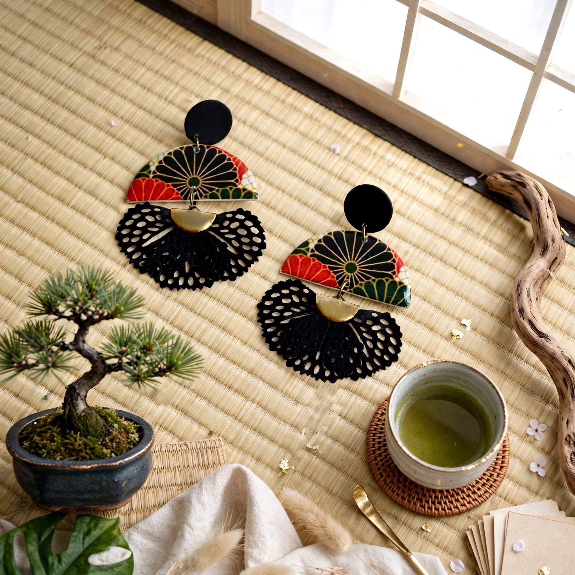 Boucles d'oreilles éventail japonais demi-lune