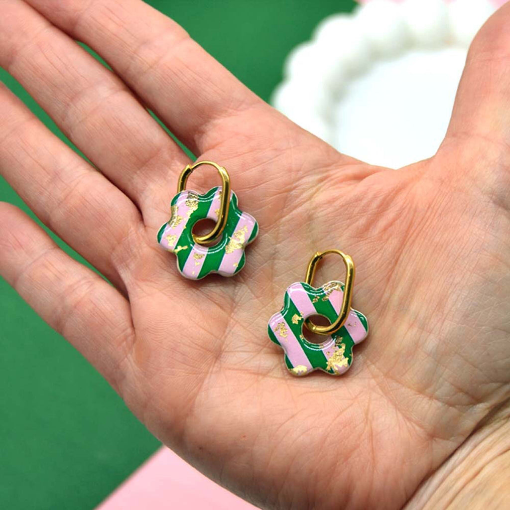 Boucles d'oreilles fleur rayée vert et rose