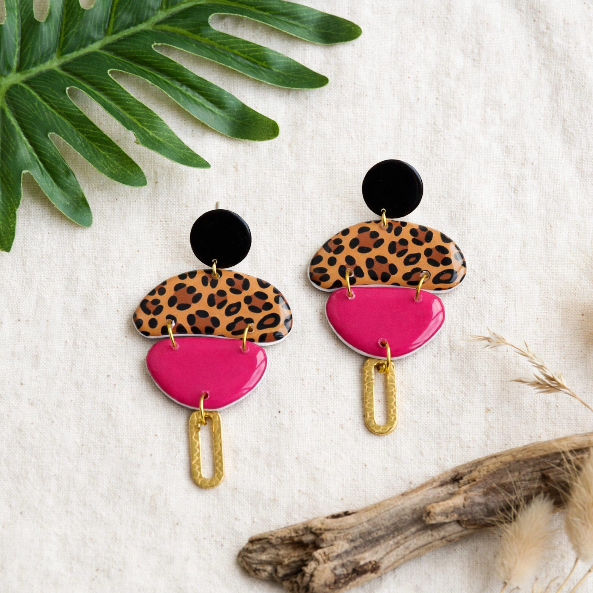 Boucles d'oreilles léopard fuchsia