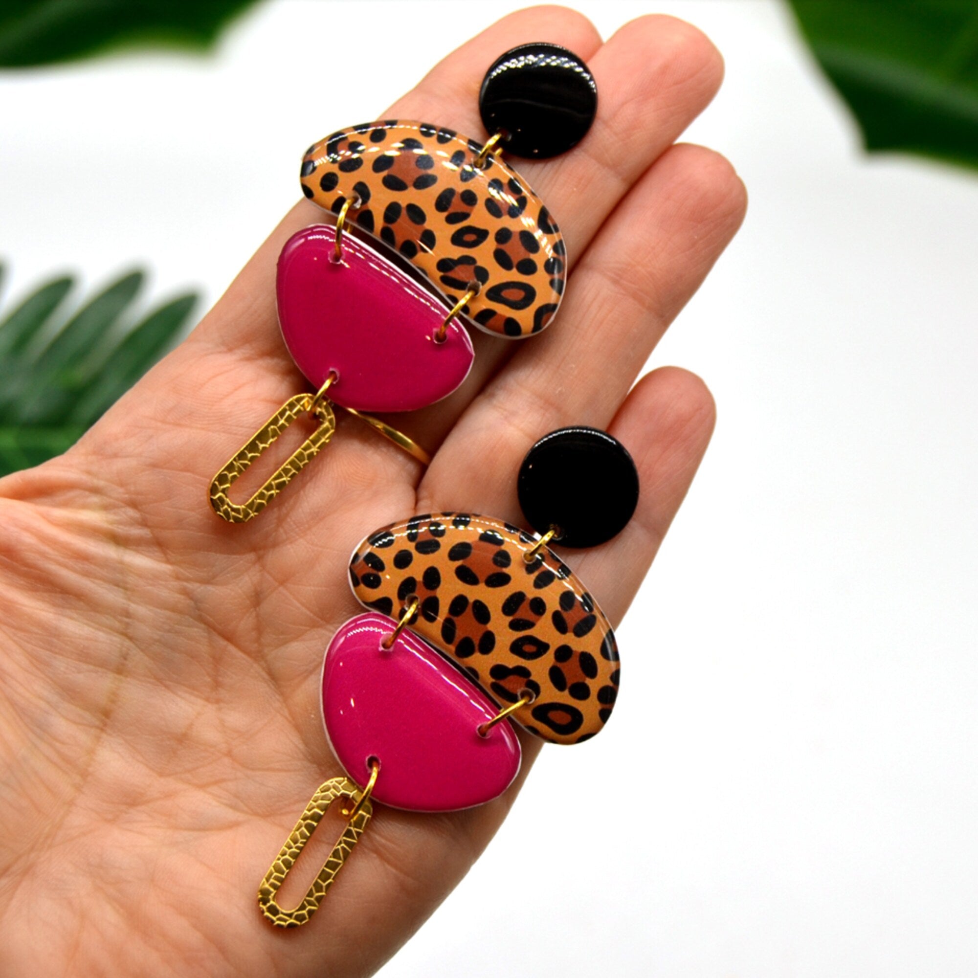 Boucles d'oreilles léopard fuchsia