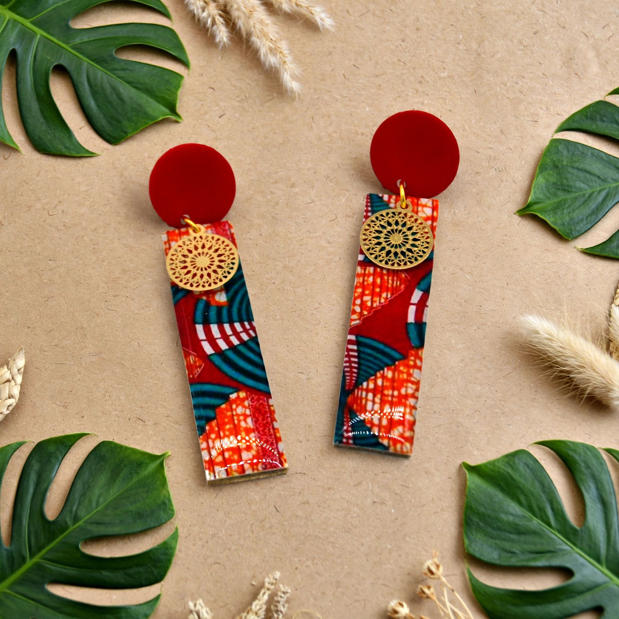 Boucles d'oreilles wax rouge rectangulaires
