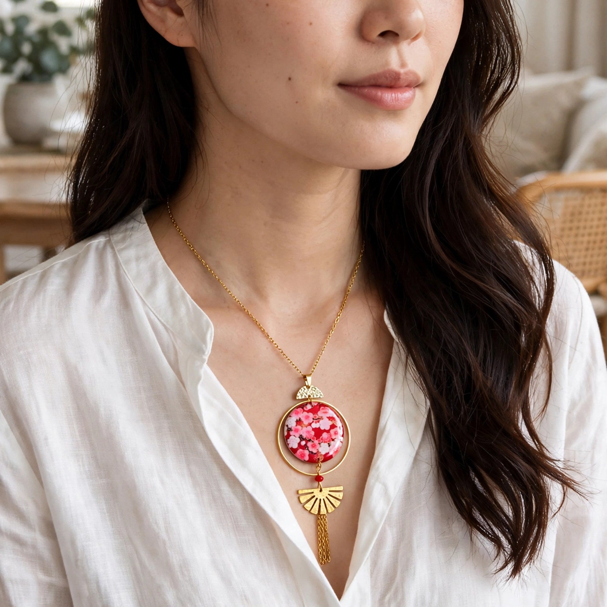 Collier sakura bois et résine