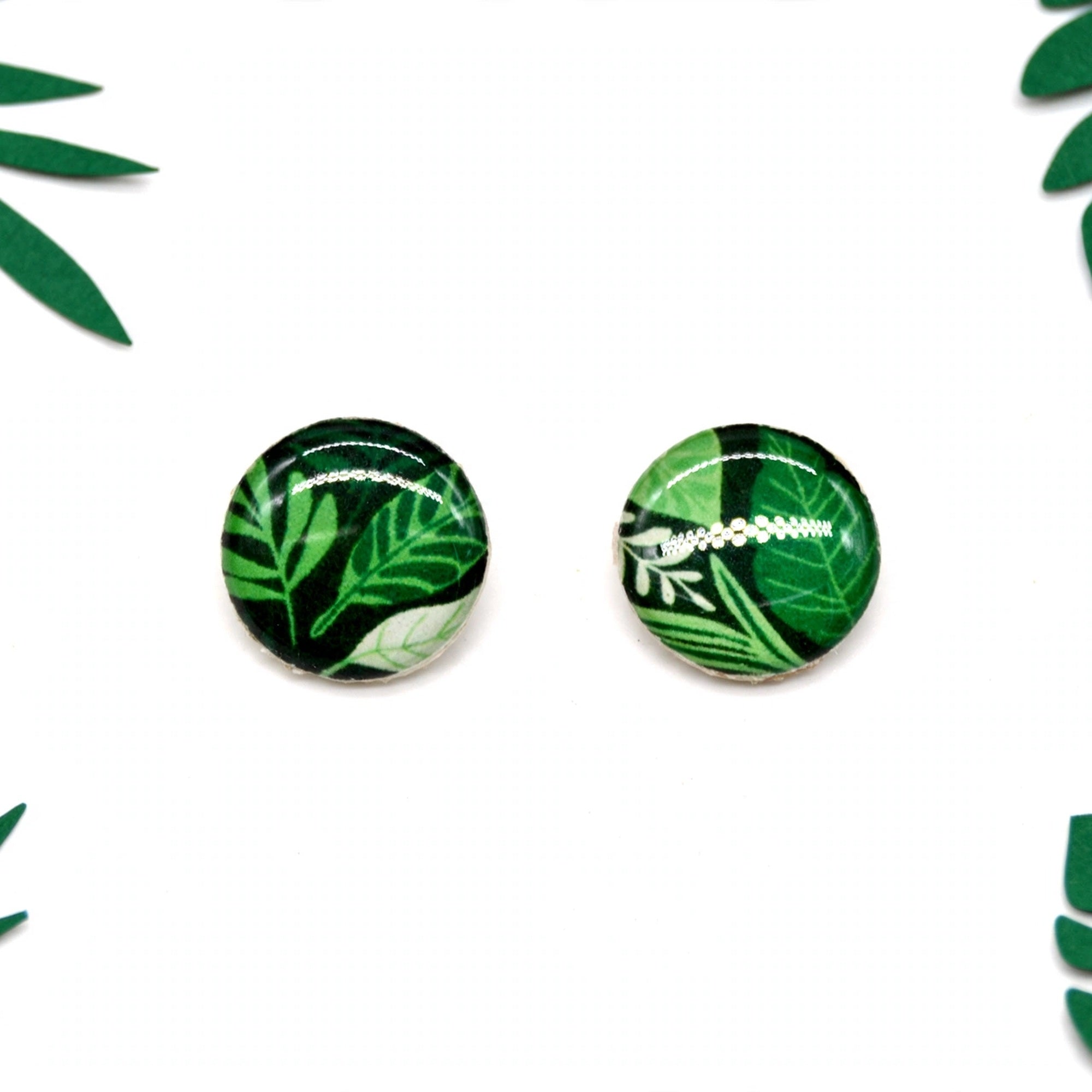 Puces d'oreilles feuillage vert