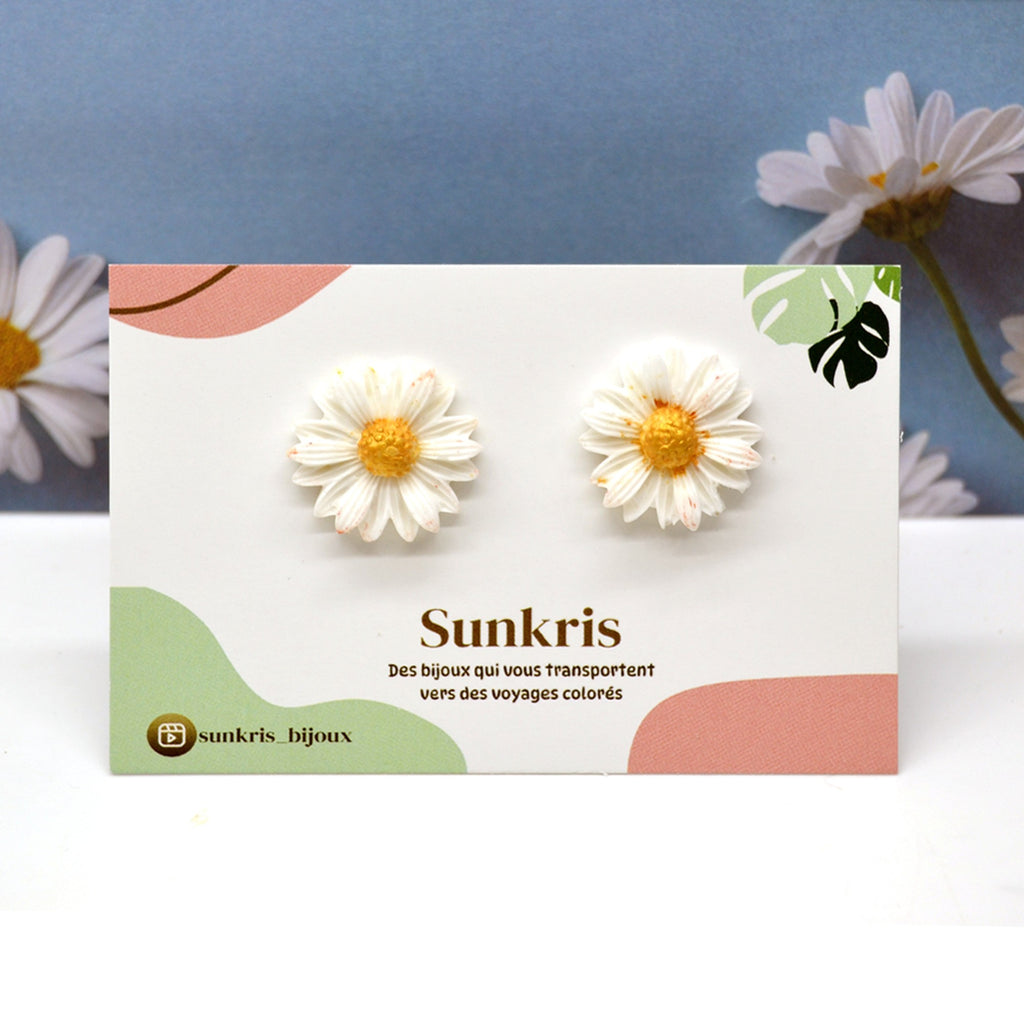 Puces d'oreilles marguerite blanche