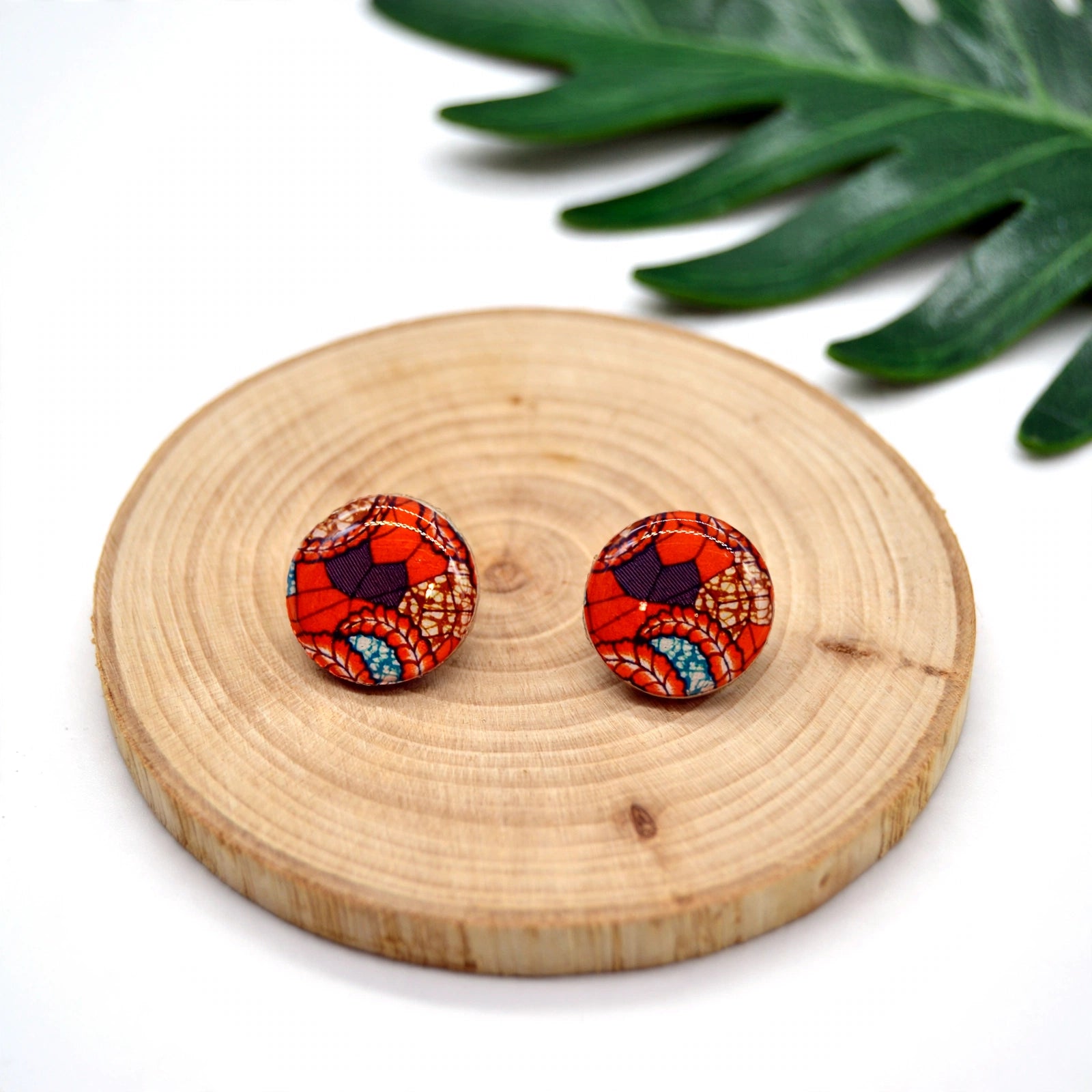 Puces d'oreilles wax orange et bois